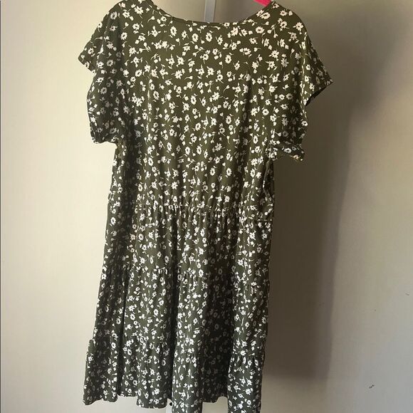 No Boundaries V-neck Floral Green Dress XL (15-17) - Picture 5 of 6